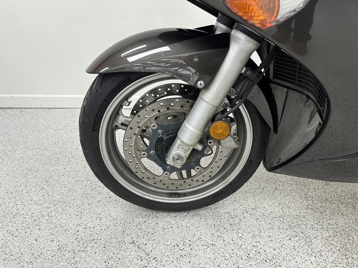 2009 YAMAHA FJR1300A grey