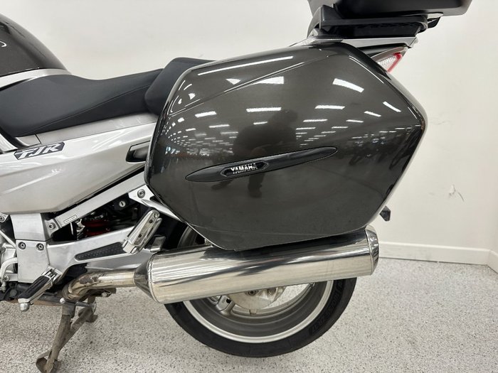 2009 YAMAHA FJR1300A grey