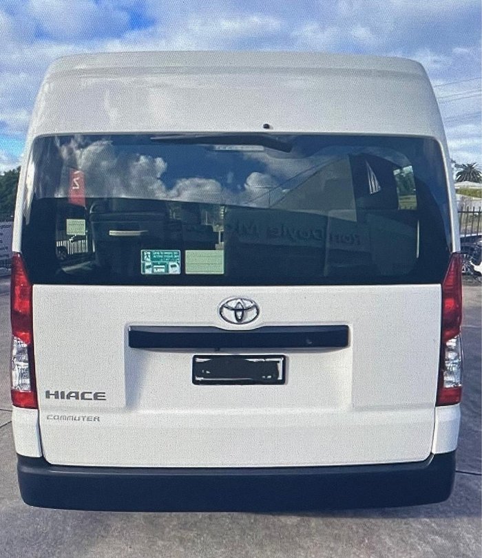 2025 Toyota Hiace Commuter GDH322R French Vanilla