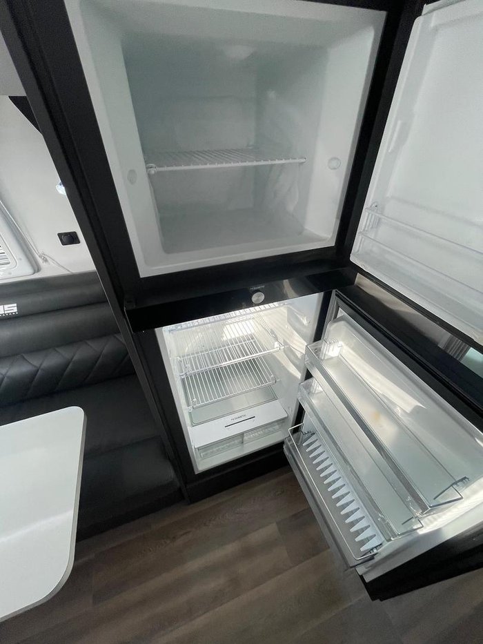 2022 Lotus Caravans 22' Tropper Double Bunk