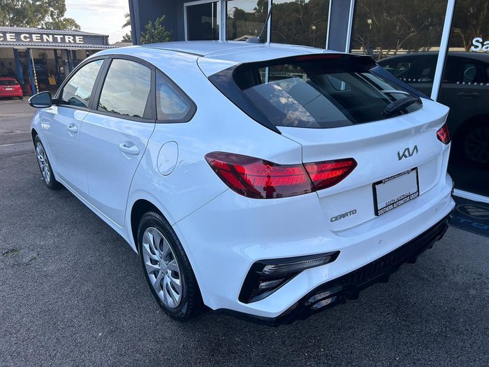 2022 Kia Cerato S BD MY22 Clear White