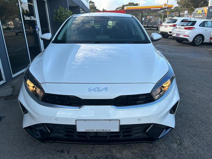 2022 Kia Cerato S BD MY22 Clear White