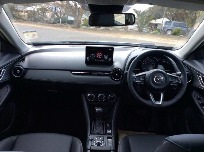 2025 Mazda CX-3 G20 Evolve