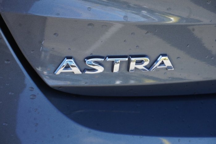 2019 Holden Astra R