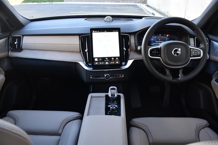 2025 Volvo XC90 Ultra B5 Bright MY25 AWD Silver Dawn