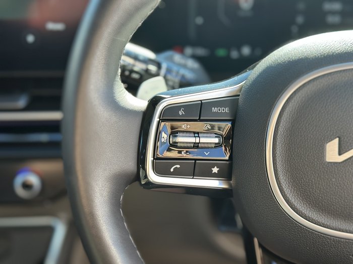2024 Kia Carnival GT-Line