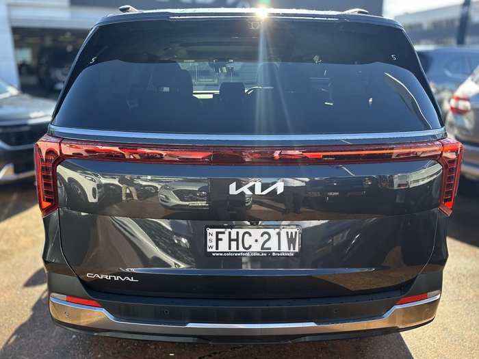 2024 Kia Carnival GT-Line