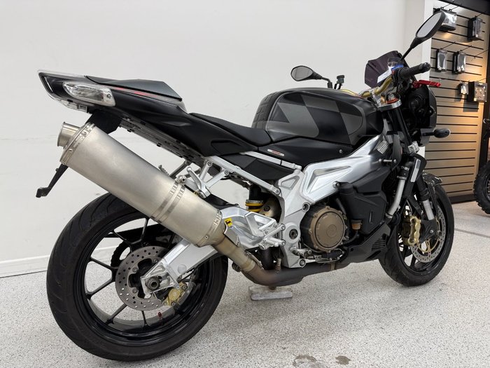2008 APRILIA RSV 1000 R TUONO Black
