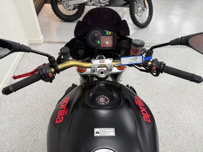 2008 APRILIA RSV 1000 R TUONO Black