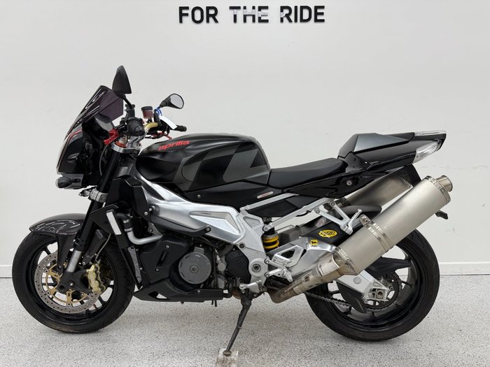 2008 APRILIA RSV 1000 R TUONO Black