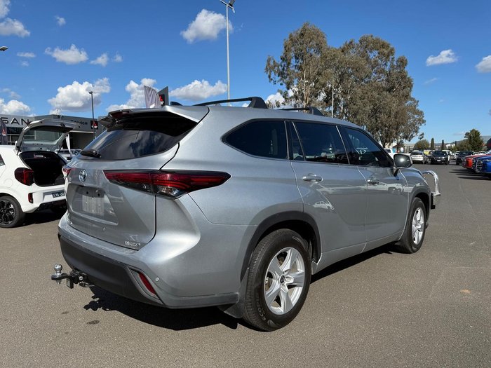 2022 Toyota Kluger GX