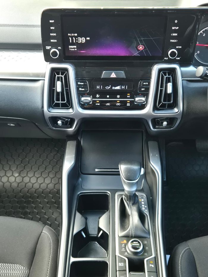 2022 Kia Sorento Sport