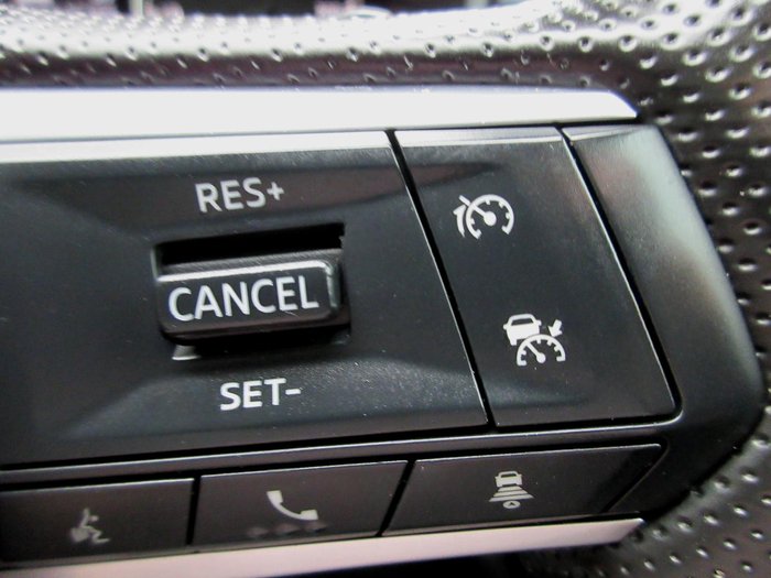2024 Mitsubishi Outlander LS