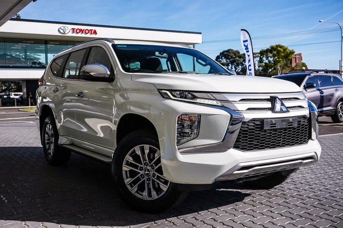 2021 Mitsubishi Pajero Sport GLX