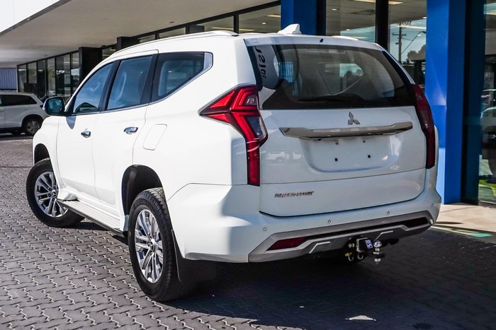 2021 Mitsubishi Pajero Sport GLX