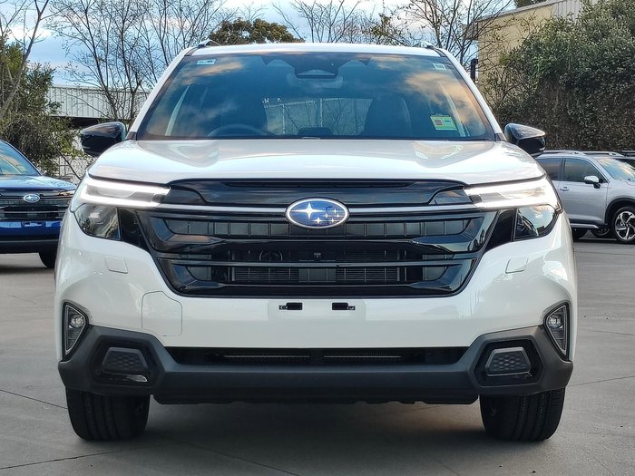2025 Subaru Forester Hybrid Touring S6 MY26 AWD Crystal White