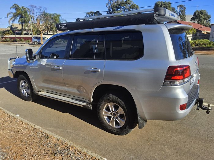 2017 Toyota Landcruiser GXL VDJ200R 4X4 Dual Range Silver Pearl