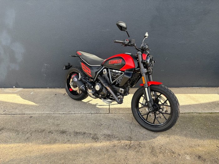 2024 DUCATI SCRAMBLER ICON RED