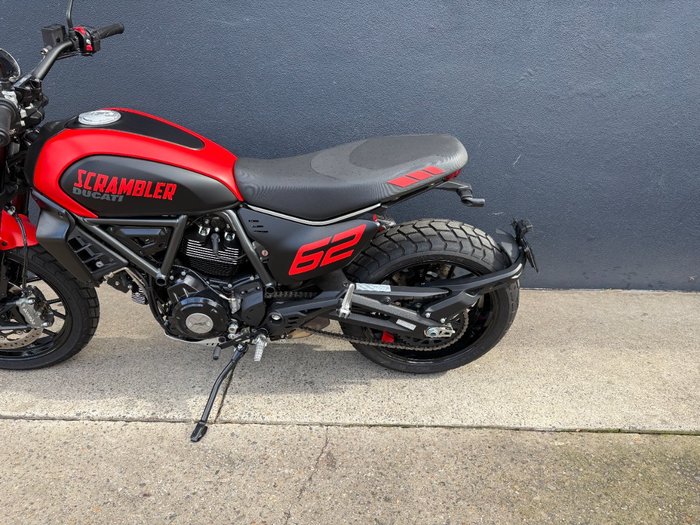 2024 DUCATI SCRAMBLER ICON RED