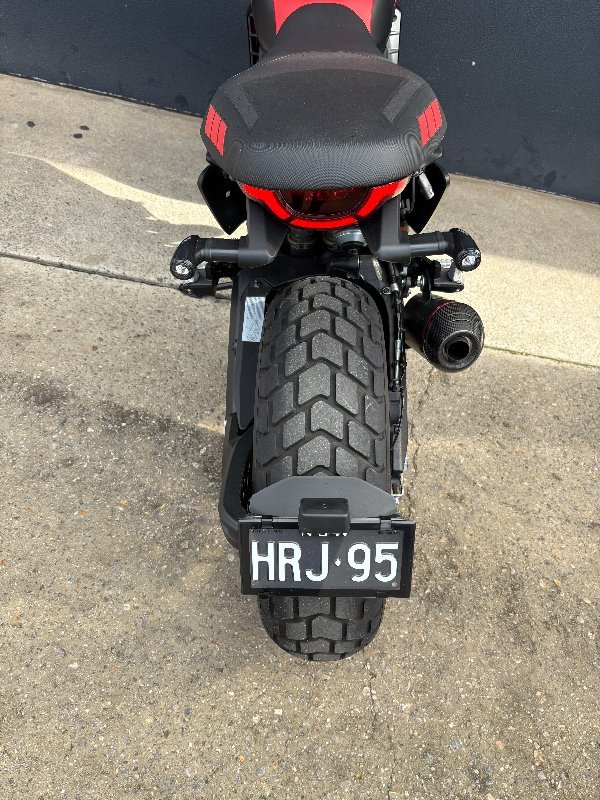 2024 DUCATI SCRAMBLER ICON RED