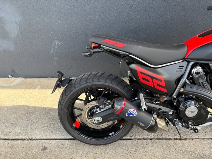 2024 DUCATI SCRAMBLER ICON RED