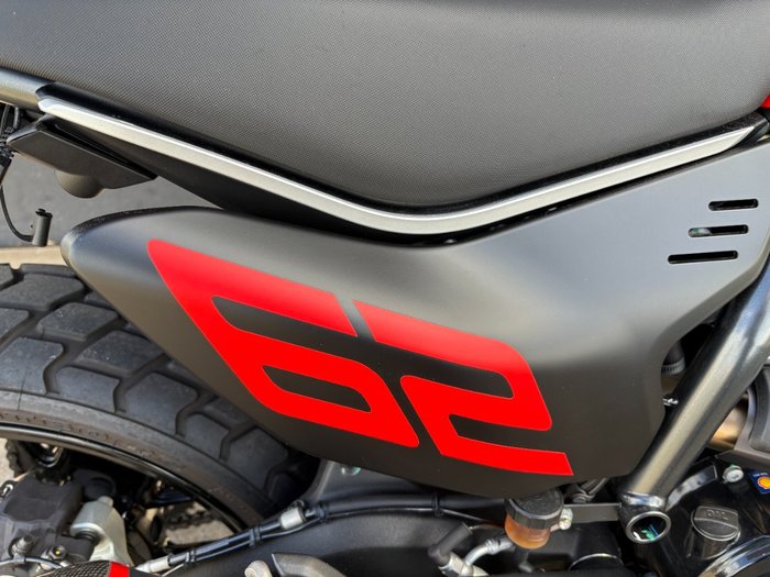 2024 DUCATI SCRAMBLER ICON RED