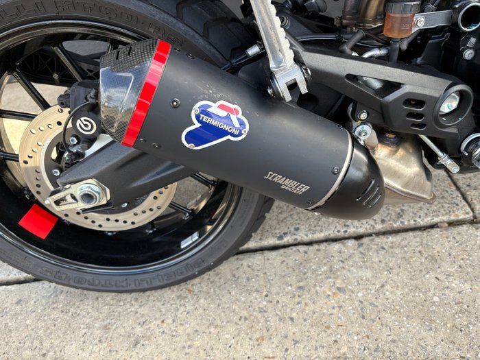 2024 DUCATI SCRAMBLER ICON RED