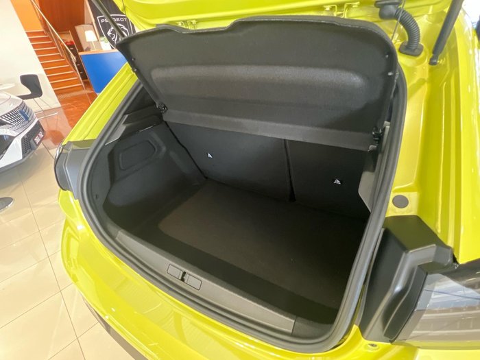 2024 Peugeot E-208 GT