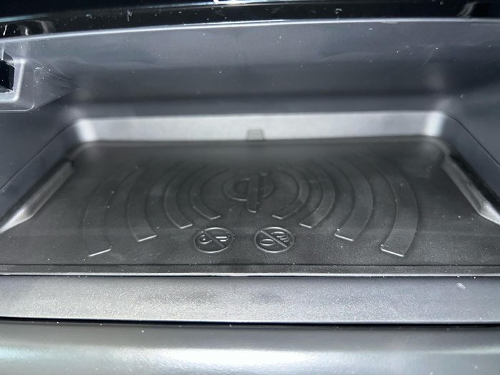 2024 Peugeot E-208 GT