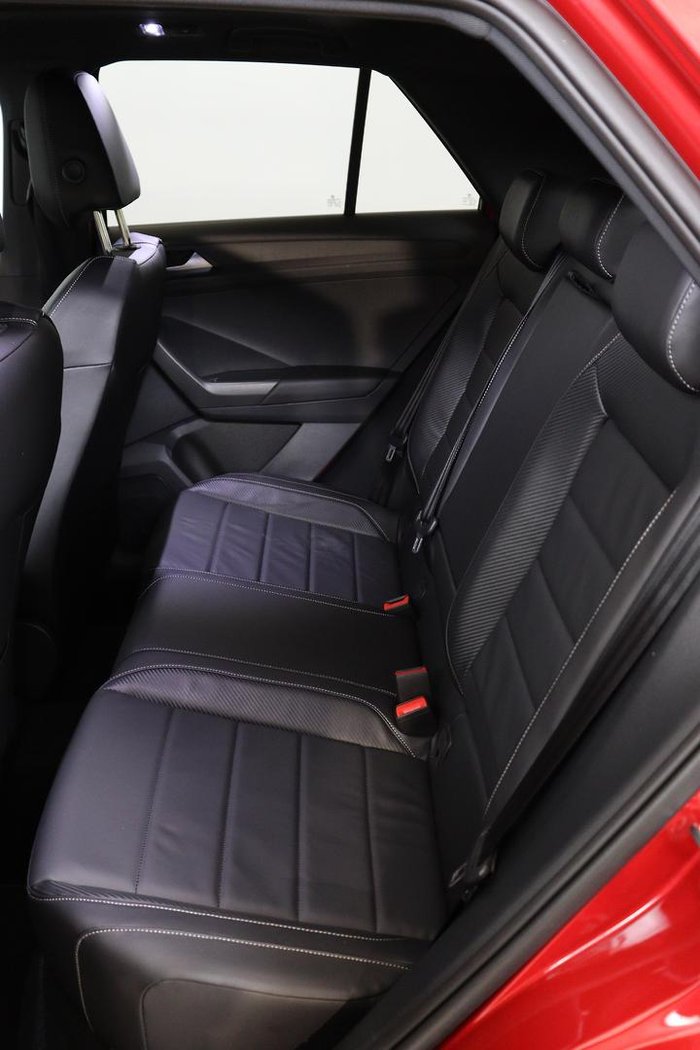2025 Volkswagen T-Roc 140TSI R-Line