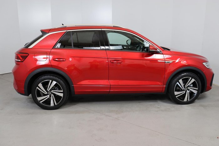 2025 Volkswagen T-Roc 140TSI R-Line