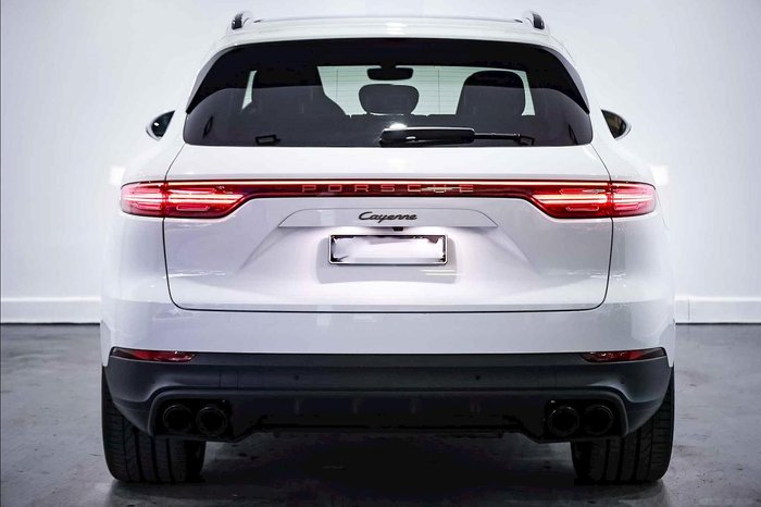 2022 Porsche Cayenne Platinum Edition