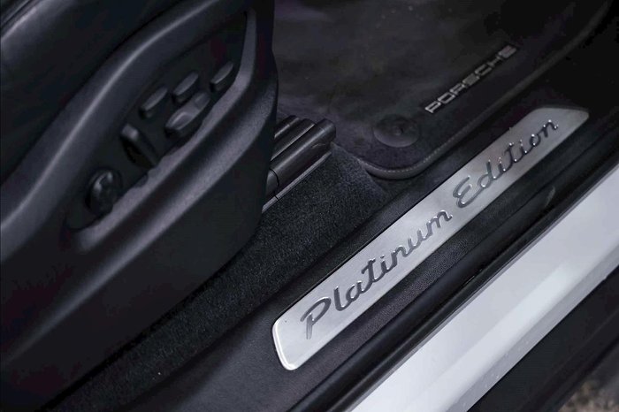 2022 Porsche Cayenne Platinum Edition 9YA MY22 4X4 On Demand White