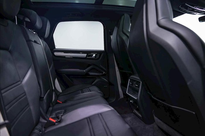 2022 Porsche Cayenne Platinum Edition 9YA MY22 4X4 On Demand White