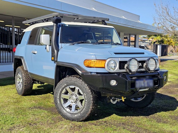 2016 Toyota FJ Cruiser GSJ15R MY14 4X4 Dual Range Retro Blue