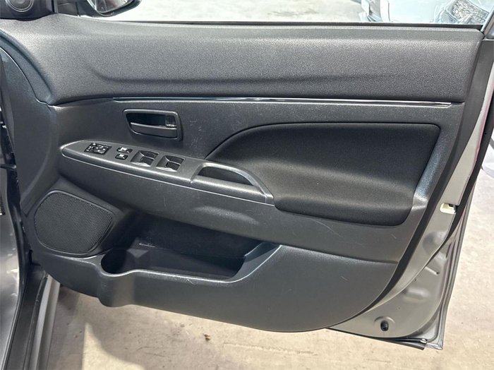 2020 Mitsubishi ASX ES