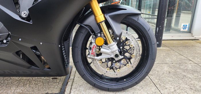 2025 Honda CBR1000RR-R SP (FIREBLADE) ABS BLACK