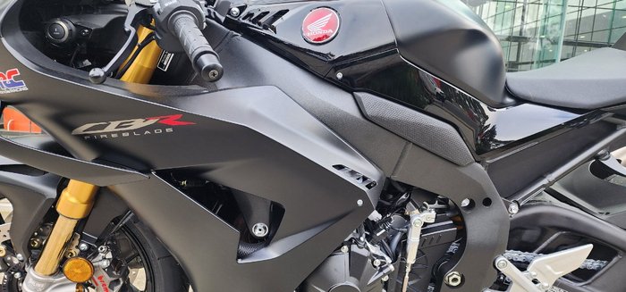 2025 Honda CBR1000RR-R SP (FIREBLADE) ABS BLACK