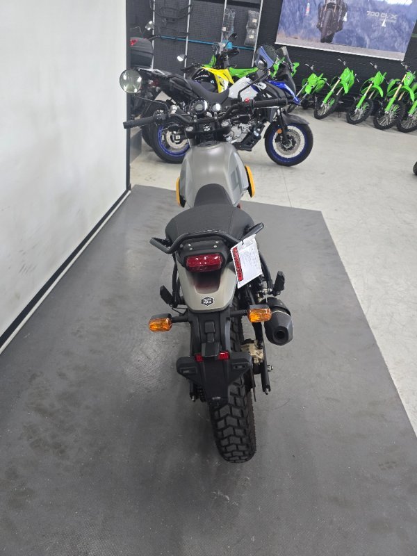 2023 ROYAL ENFIELD (SEE ALSO ENFIEL SCRAM BASE E5 Black