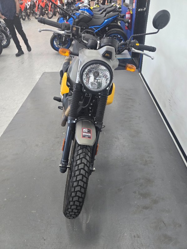 2023 ROYAL ENFIELD (SEE ALSO ENFIEL SCRAM BASE E5 Black