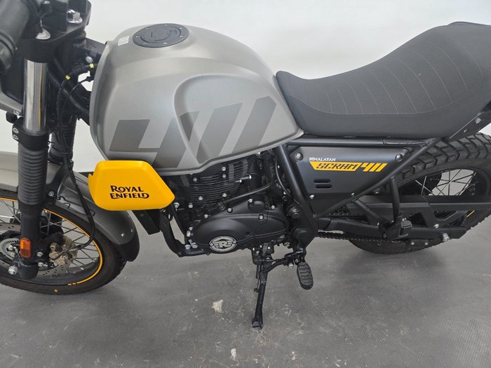 2023 ROYAL ENFIELD (SEE ALSO ENFIEL SCRAM BASE E5 Black
