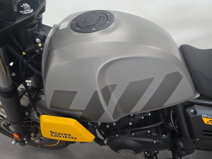 2023 ROYAL ENFIELD (SEE ALSO ENFIEL SCRAM BASE E5 Black