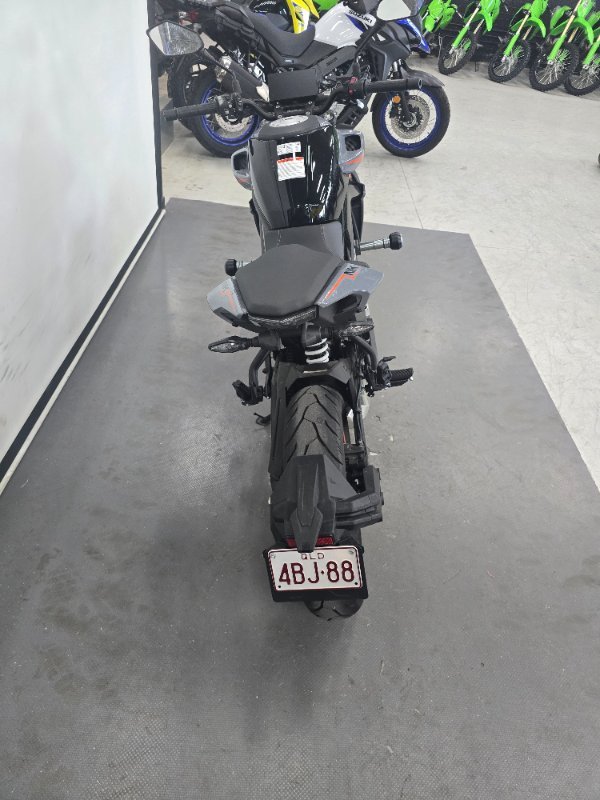2024 CFMOTO 300 NK ABS Black