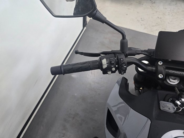 2024 CFMOTO 300 NK ABS Black
