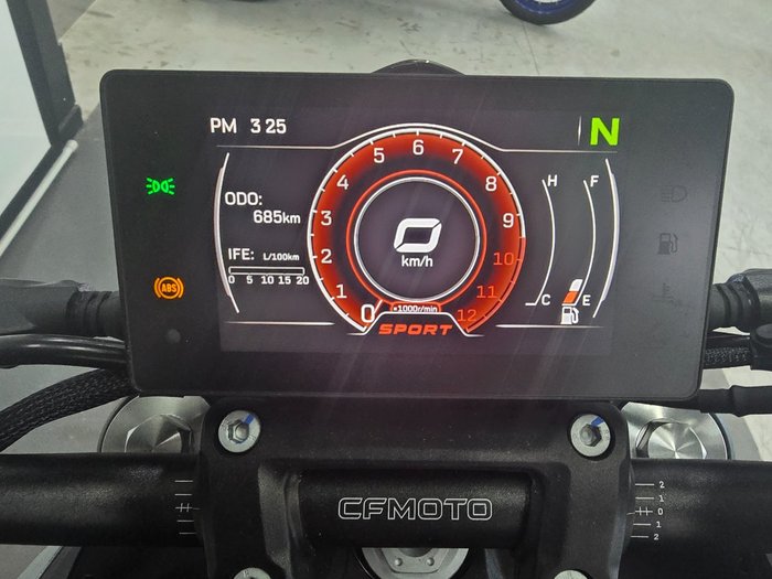2024 CFMOTO 300 NK ABS Black