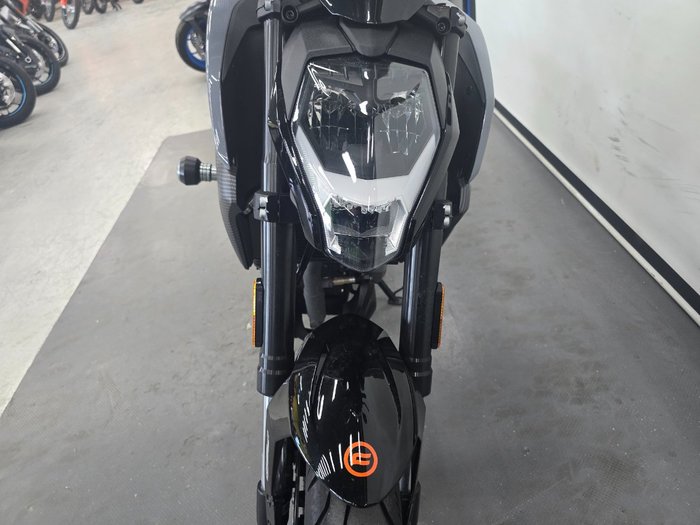 2024 CFMOTO 300 NK ABS Black