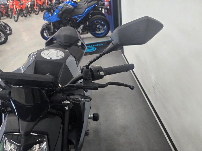 2024 CFMOTO 300 NK ABS Black