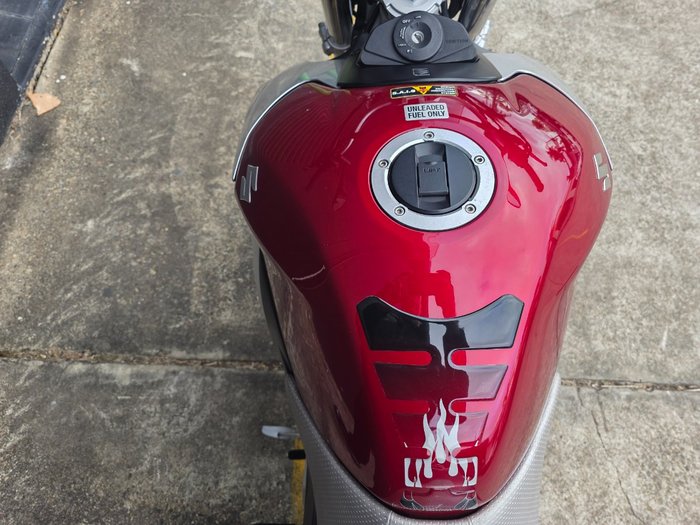 2006 Suzuki GSR600 RED