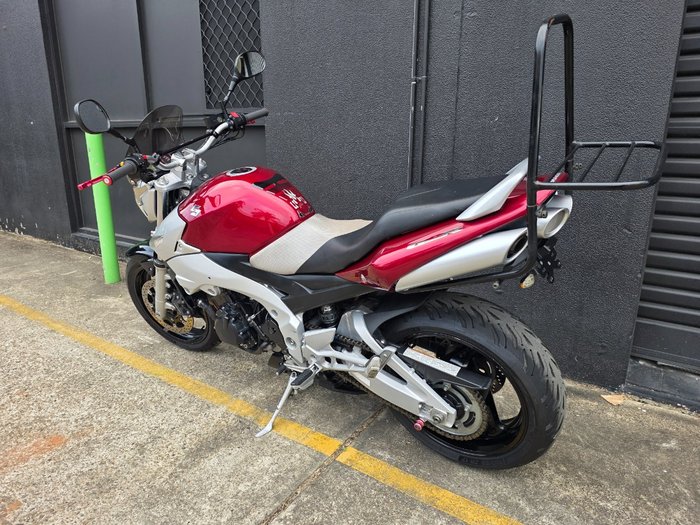 2006 Suzuki GSR600 RED
