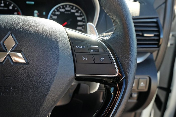 2023 Mitsubishi Eclipse Cross LS